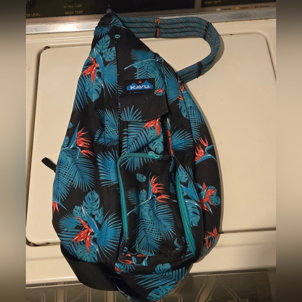 Kavu Birds Of Paradise Rope Sling Crossbody